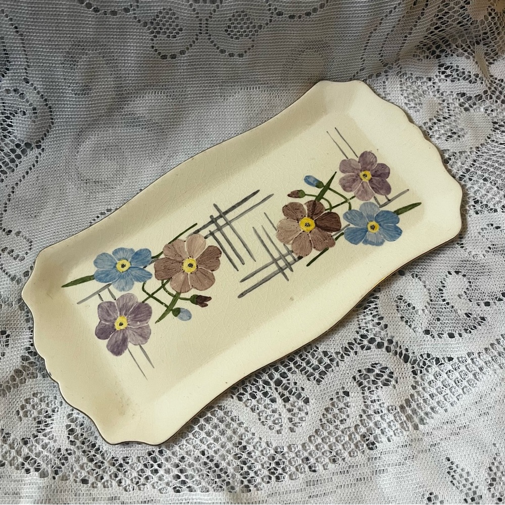 Vintage Floral Tray - Picture 1 of 10